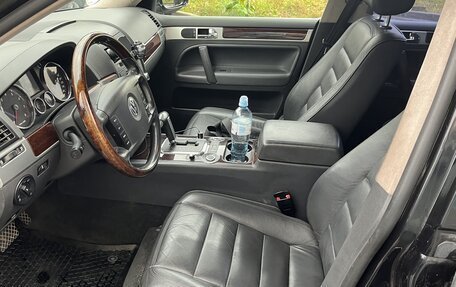 Volkswagen Touareg III, 2005 год, 980 000 рублей, 13 фотография