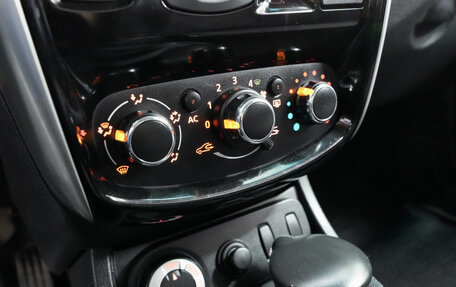 Nissan Terrano III, 2015 год, 899 000 рублей, 17 фотография