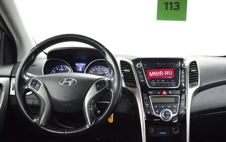 Hyundai i30 II рестайлинг, 2013 год, 890 000 рублей, 15 фотография