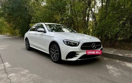 Mercedes-Benz E-Класс, 2020 год, 4 250 000 рублей, 13 фотография