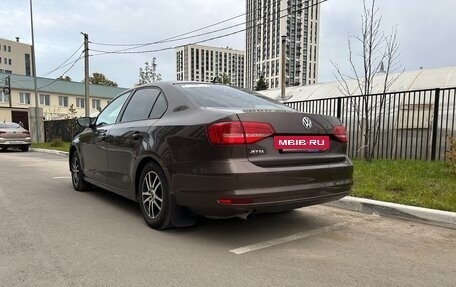 Volkswagen Jetta VI, 2015 год, 990 000 рублей, 4 фотография