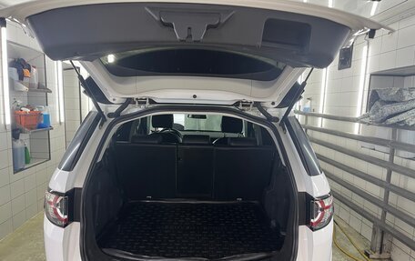 Land Rover Discovery Sport I рестайлинг, 2018 год, 2 360 000 рублей, 22 фотография
