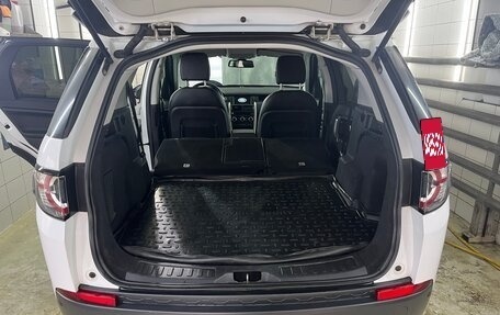 Land Rover Discovery Sport I рестайлинг, 2018 год, 2 360 000 рублей, 25 фотография
