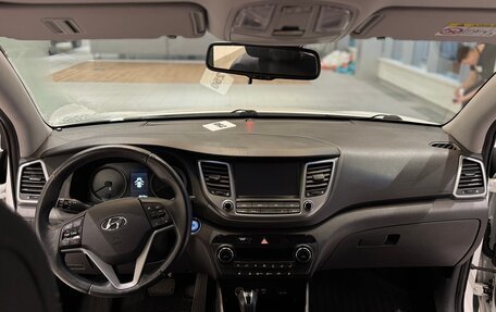 Hyundai Tucson III, 2018 год, 2 332 000 рублей, 16 фотография