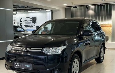 Mitsubishi Outlander III рестайлинг 3, 2013 год, 1 575 000 рублей, 1 фотография