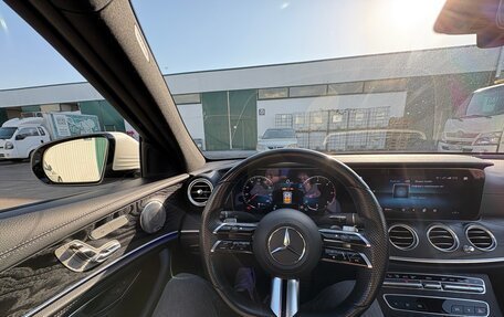 Mercedes-Benz E-Класс, 2021 год, 3 000 000 рублей, 9 фотография