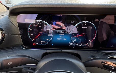 Mercedes-Benz E-Класс, 2021 год, 3 000 000 рублей, 11 фотография