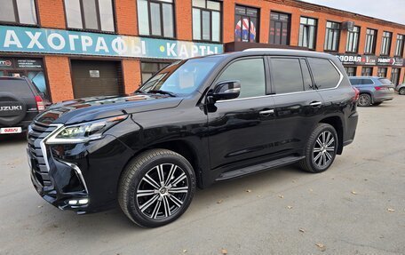 Lexus LX III, 2018 год, 8 950 000 рублей, 4 фотография