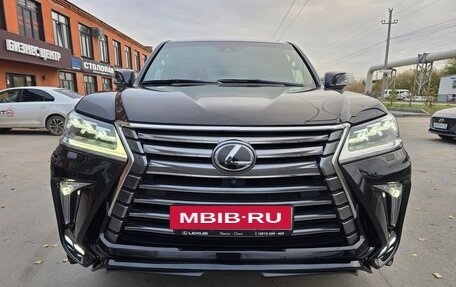 Lexus LX III, 2018 год, 8 950 000 рублей, 18 фотография