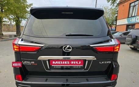 Lexus LX III, 2018 год, 8 950 000 рублей, 10 фотография