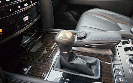 Lexus LX III, 2018 год, 8 950 000 рублей, 24 фотография