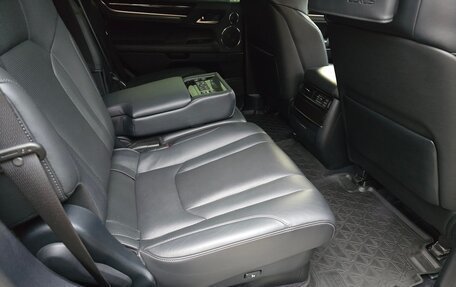 Lexus LX III, 2018 год, 8 950 000 рублей, 40 фотография
