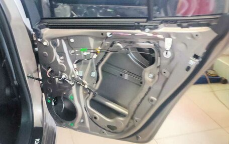 Toyota Corolla, 2021 год, 2 000 000 рублей, 8 фотография