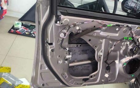 Toyota Corolla, 2021 год, 2 000 000 рублей, 12 фотография