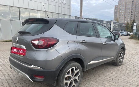 Renault Kaptur I рестайлинг, 2017 год, 1 329 000 рублей, 3 фотография