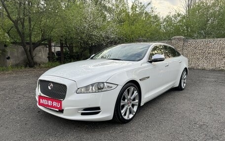 Jaguar XJ IV (X351), 2014 год, 2 800 000 рублей, 4 фотография