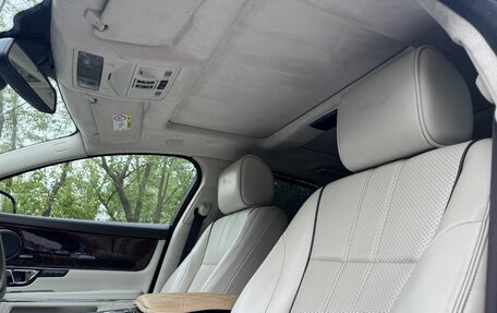 Jaguar XJ IV (X351), 2014 год, 2 800 000 рублей, 11 фотография