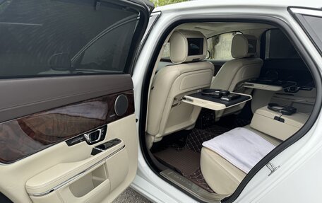 Jaguar XJ IV (X351), 2014 год, 2 800 000 рублей, 28 фотография