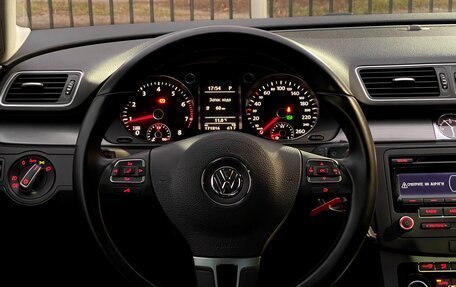 Volkswagen Passat B7, 2011 год, 1 299 000 рублей, 12 фотография
