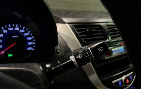 Hyundai Solaris II рестайлинг, 2013 год, 800 000 рублей, 14 фотография