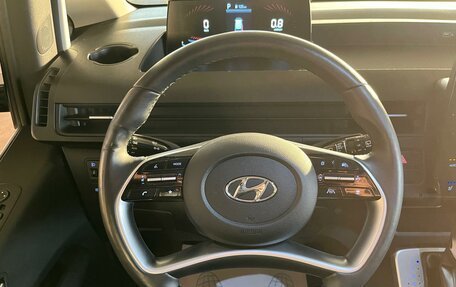 Hyundai Staria, 2022 год, 5 051 000 рублей, 17 фотография