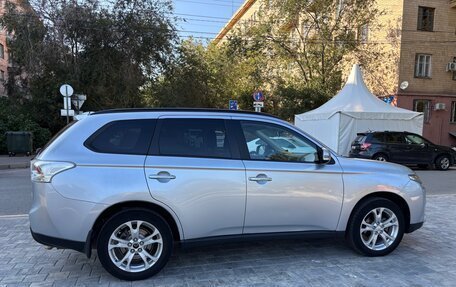 Mitsubishi Outlander III рестайлинг 3, 2012 год, 1 550 000 рублей, 7 фотография