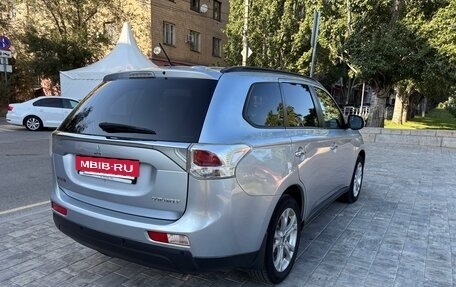 Mitsubishi Outlander III рестайлинг 3, 2012 год, 1 550 000 рублей, 6 фотография