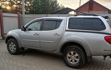 Mitsubishi L200 IV рестайлинг, 2013 год, 1 550 000 рублей, 5 фотография