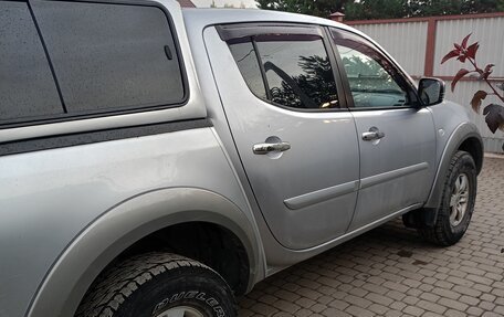 Mitsubishi L200 IV рестайлинг, 2013 год, 1 550 000 рублей, 3 фотография