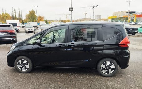 Honda Freed II, 2018 год, 1 720 000 рублей, 6 фотография