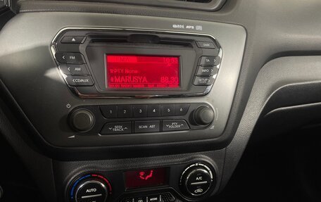 KIA Rio III рестайлинг, 2013 год, 763 000 рублей, 16 фотография