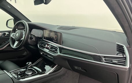 BMW X7, 2021 год, 8 990 000 рублей, 14 фотография