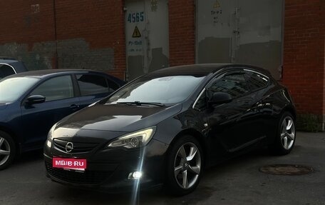 Opel Astra J, 2012 год, 600 000 рублей, 1 фотография