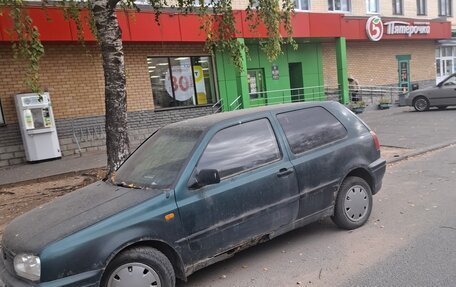 Volkswagen Golf III, 1996 год, 70 000 рублей, 1 фотография