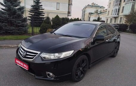 Honda Accord VIII рестайлинг, 2012 год, 1 420 000 рублей, 1 фотография