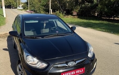 Hyundai Solaris II рестайлинг, 2012 год, 950 000 рублей, 1 фотография