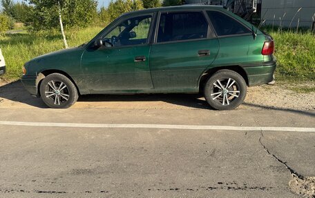 Opel Astra F, 1997 год, 270 000 рублей, 7 фотография