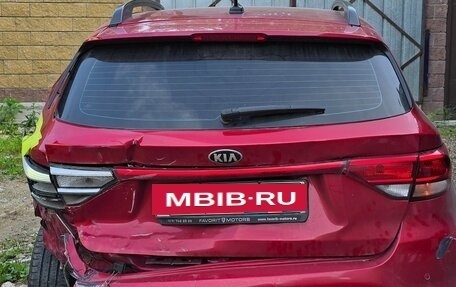 KIA Rio IV, 2019 год, 900 000 рублей, 2 фотография
