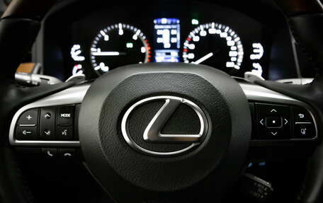 Lexus LX III, 2016 год, 5 597 000 рублей, 9 фотография