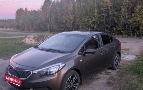 KIA Cerato III, 2013 год, 900 000 рублей, 2 фотография
