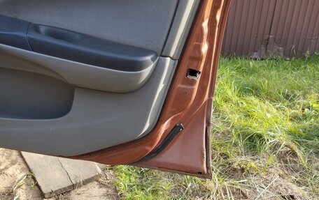 Nissan Almera, 2000 год, 250 000 рублей, 6 фотография