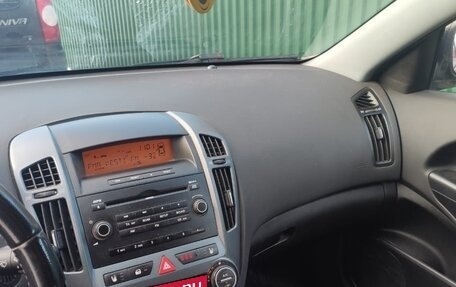 KIA cee'd I рестайлинг, 2009 год, 600 000 рублей, 7 фотография