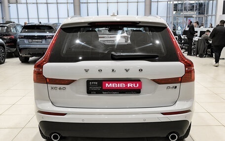 Volvo XC60 II, 2018 год, 2 760 000 рублей, 10 фотография