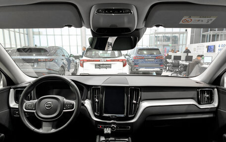 Volvo XC60 II, 2018 год, 2 760 000 рублей, 18 фотография