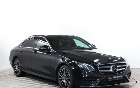 Mercedes-Benz E-Класс, 2018 год, 3 650 000 рублей, 4 фотография