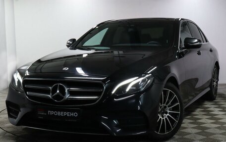 Mercedes-Benz E-Класс, 2018 год, 3 650 000 рублей, 21 фотография