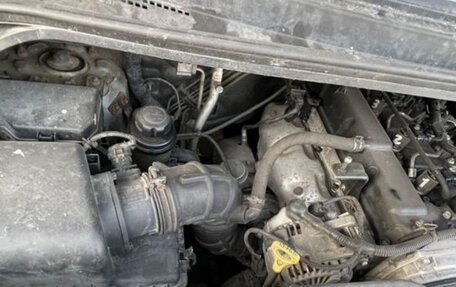 Hyundai Grand Starex Grand Starex I рестайлинг 2, 2012 год, 1 000 000 рублей, 13 фотография