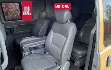 Hyundai Grand Starex Grand Starex I рестайлинг 2, 2012 год, 1 000 000 рублей, 9 фотография