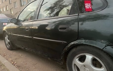 Opel Vectra B рестайлинг, 1998 год, 110 000 рублей, 3 фотография