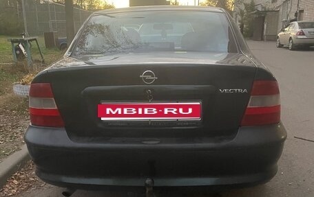 Opel Vectra B рестайлинг, 1998 год, 110 000 рублей, 4 фотография